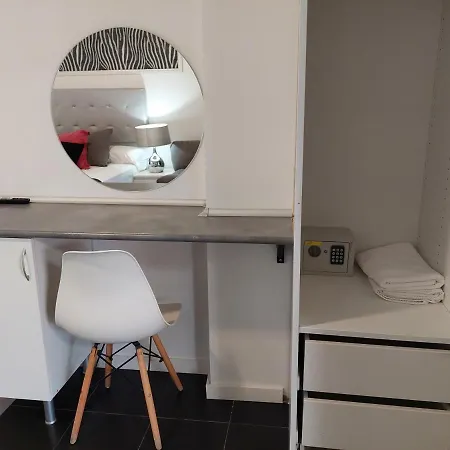 Otel Rous - Solo Adultos Valensiya