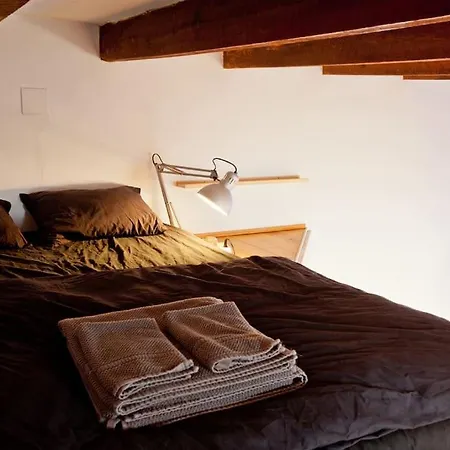 Apartman Tyne Artis House *