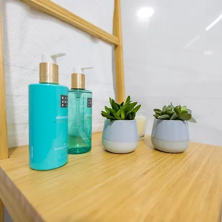 Florit Flats - The Apolo バレンシア