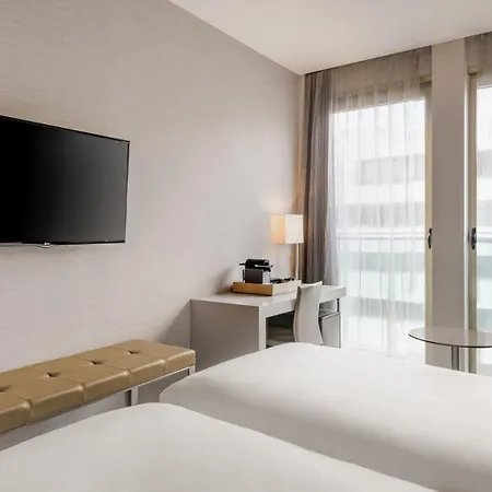 Sh Colon Hotel 4*