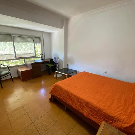 Piso Jovenes Familia Cerca Playa Y Centro . Blasco Ibanez A * Valensiya