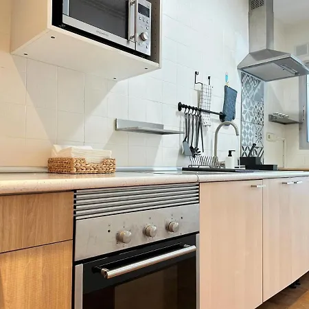 Your Sunny & Spacious Portview