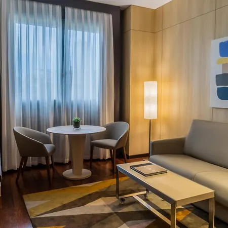 Ac By Marriott Hotell