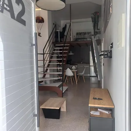Apartament Loft Nou Benicalap - Housevanlive Walencja