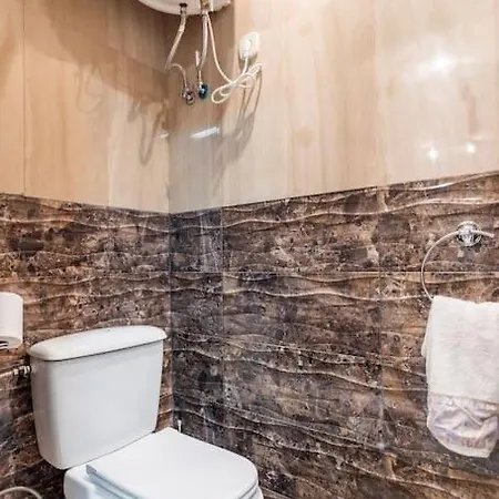 Piso En Zona Exclusiva Calle Colon