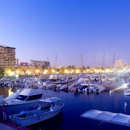 Fantastico Junto Al Mar Апартаменты Валенсия