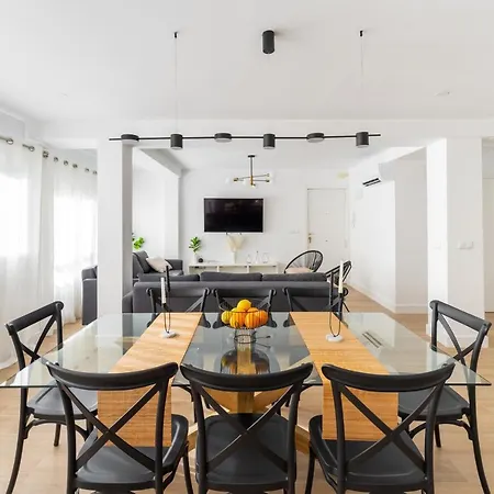 Espectacular Piso Reformado Al Lado Del Rio Turia *