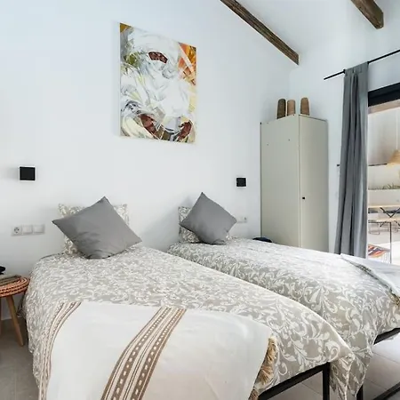 Maison Avec Piscine A Valencia