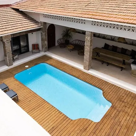 Maison Avec Piscine A Valencia