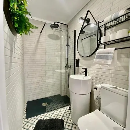 Marin Malvarrosa Valencia