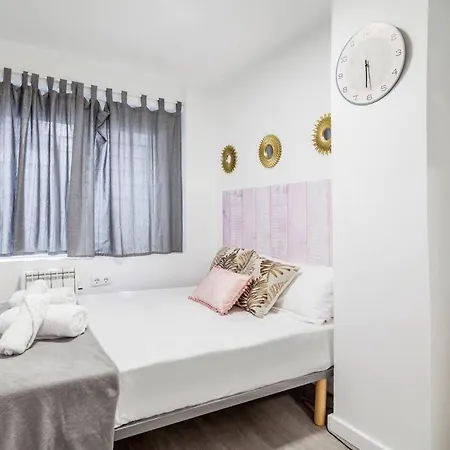 Hébergement de vacances Design & Stylish House In The Center Of