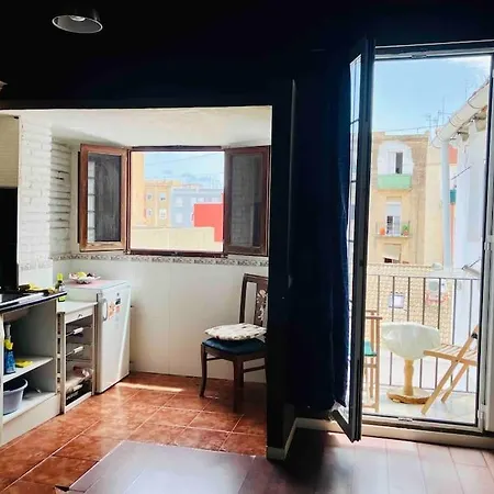 Atico Loft Abuhardillado Frente A Ruzafa - Pets Friendly, Wifi Valencia
