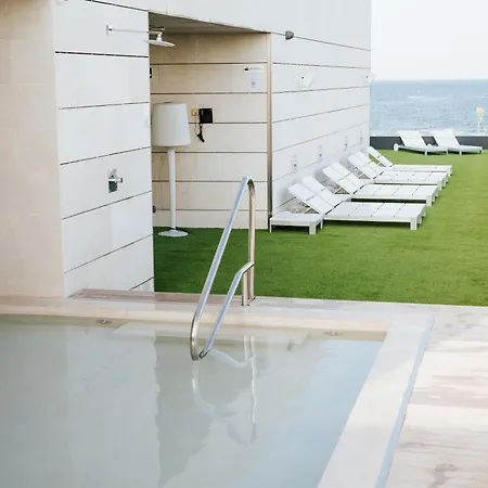 Neptuno Playa & Ξενοδοχείο