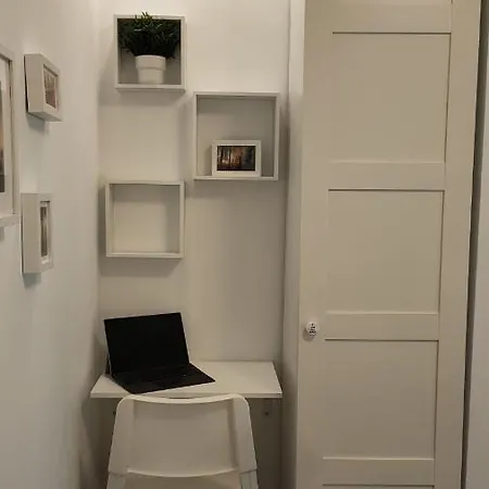 Small And Cozy - G10 3*