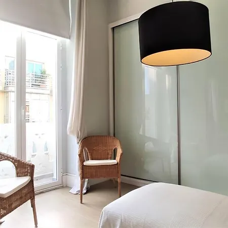 De Lujo Frente Al Mercado Colon. Only Adults Apartament *