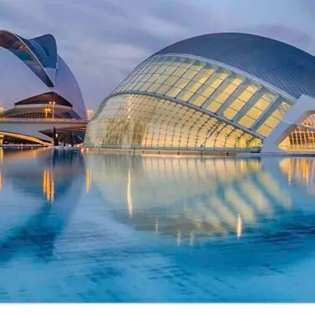 Appartement Precioso Atico Frente A La Ciudad De Las Ciencias *