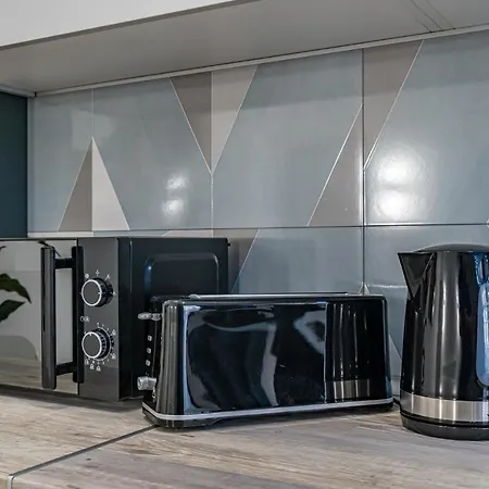 Exquisite With An Original Design ולנסיה