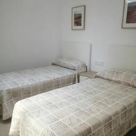 Twinflats 2 *