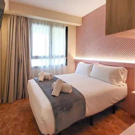 Ciencias F Apartment *