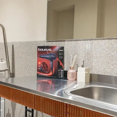 Apartup Market Square