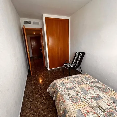 Piso Completo Cerca De La Estacion Del Ave Apartment