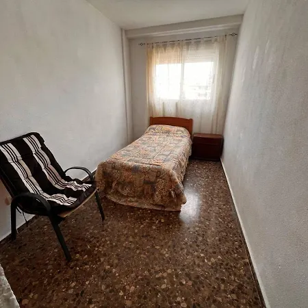 Piso Completo Cerca De La Estacion Del Ave Apartment *