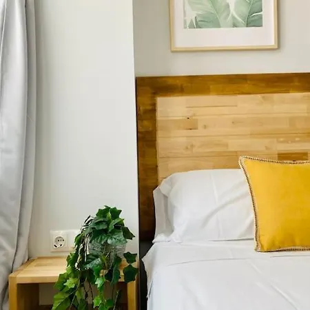 Florit Flats - The Cabanyal Suites 01