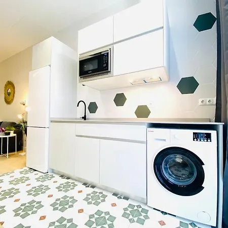 Apartment Cabanyal 4 - New & Stylish By The