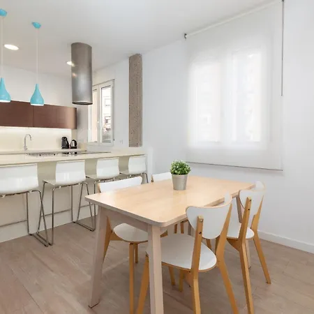 Apartman Apartup Opera