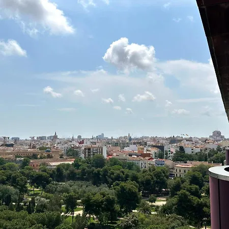 מלון Turia