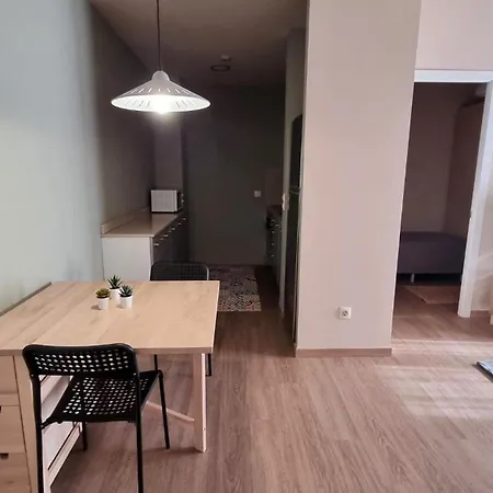Апартаменты Residencia Universitaria Resa Damia Bonet *