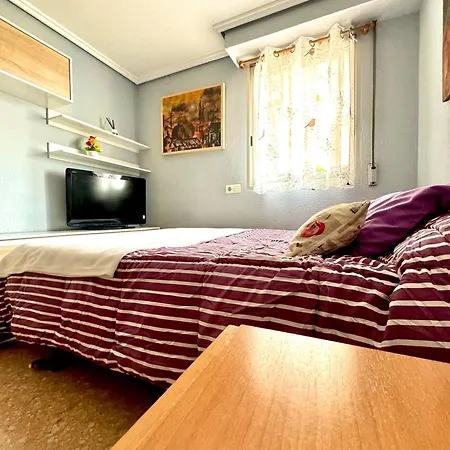 Séjour chez l'habitant Blasco Ibanez Double With Private Bathroom In Shared