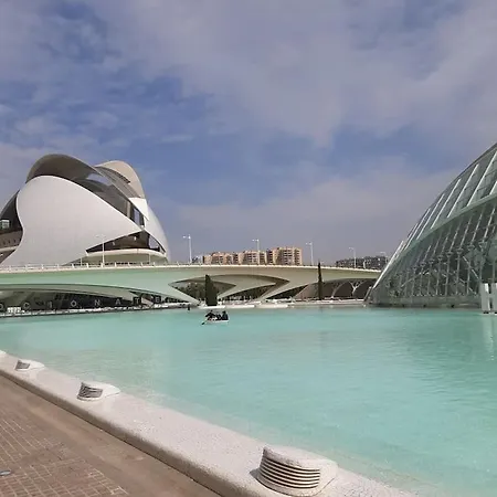Moderno En Valencia. Apartamento
