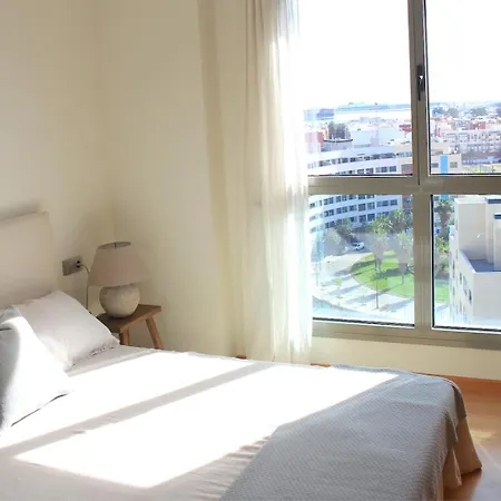 Oceanographic 1 Bedroom With Balcony & Pool *