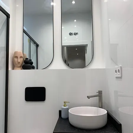 Homestay Valencia Beach Rooms