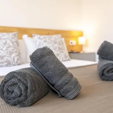 11 Nights Διαμέρισμα