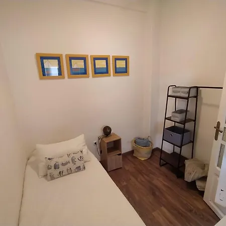 Apartamento Luminoso * La Marina De *