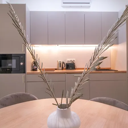 Favara Flats By Concept 아파트 *