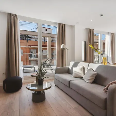 Limehome Carrer Del Pare Palau I Quer