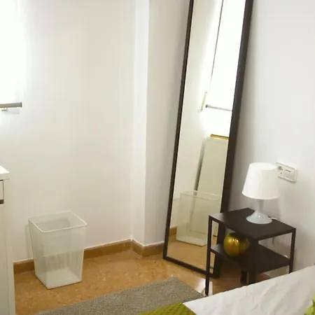 Con Cama De Matrimonio En Mislata By Alterhome Apartment *