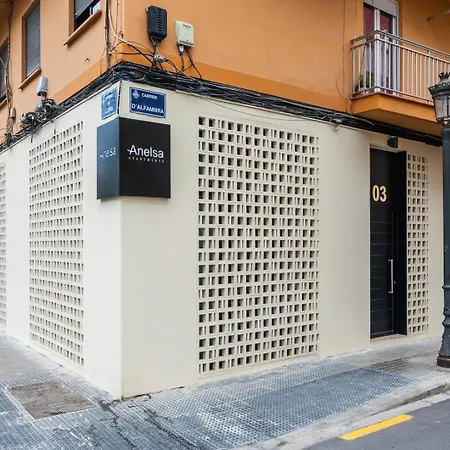 Διαμέρισμα Anelsa Torres De Serranos 3 *