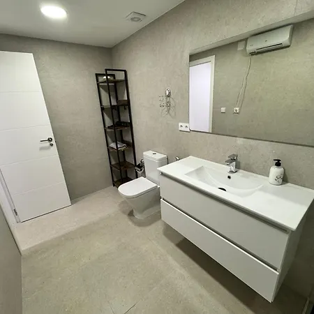 דירה Piso Nuevo Al Lado Del Mar ולנסיה