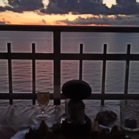 Blue Double Private At Front - En La Playa Piso Compartido Quarto em Acomodações Particulares *