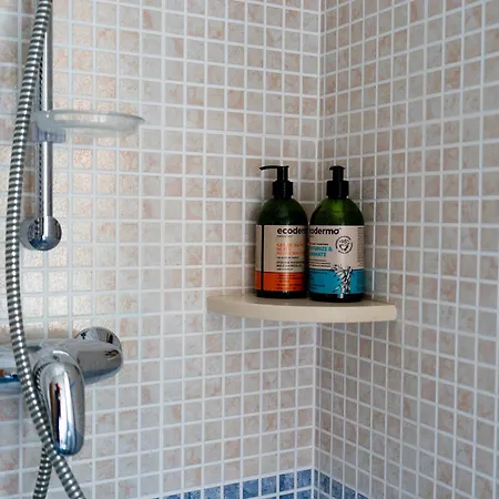 Casa Con Piscina, Jardin Y Aire Acondicionado Cerca De Valencia En La Eliana-l'eliana Villa La Eliana