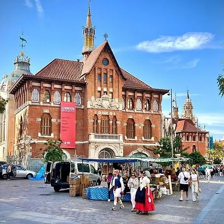 Apartment Market Beautiful Loft