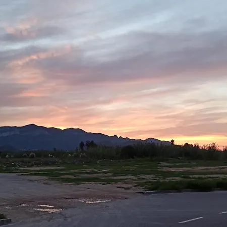 Quarto em Acomodações Particulares Blue Double Private At Front - En La Playa Piso Compartido