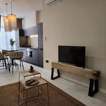 Apartment Md Pare Presentat