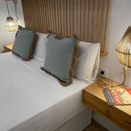 Apartment Travel Habitat Cabanyal Lofts *