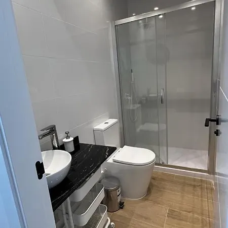 Late Checkout 14 H Free Netflix Tv *