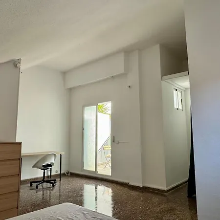 Apartamento Your Long Attic In